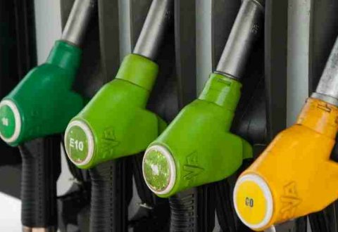 FATTURA ELETTRONICA PER I CARBURANTI RINVIATA AL 1° GENNAIO 2019 FATTURA ELETTRONICA PER I CARBURANTI RINVIATA AL 1° GENNAIO 2019