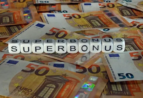 DALLA PLUSVALENZA POST SUPERBONUS SALVI GLI IMMOBILI AVUTI PER SUCCESSIONE